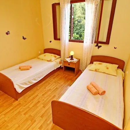Ba I - Two Bedroom With Terrace And Sea View Apartmán Blato (Korcula)